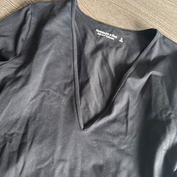 Abercrombie & Fitch Black Long Sleeve Bodysuit – Size M (Soft A&F Collection) - Picture 3 of 6
